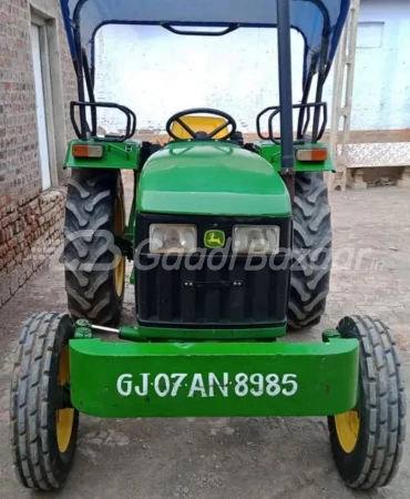 John Deere 5038 D