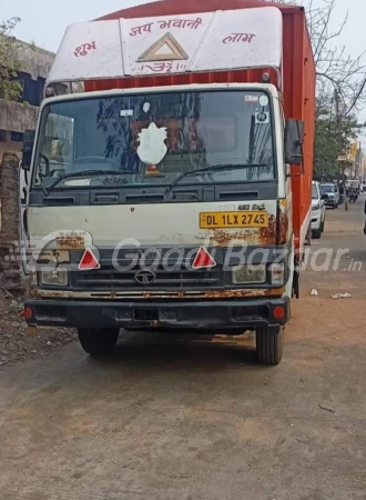 MAHINDRA AND MAHINDRA Bolero Maxitruck CNG