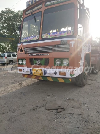 ASHOK LEYLAND 4923