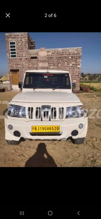 MAHINDRA Bolero Camper