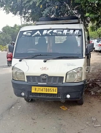 Mahindra Supro Minivan VX