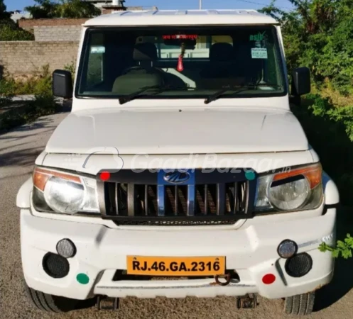 MAHINDRA Bolero Pik-Up