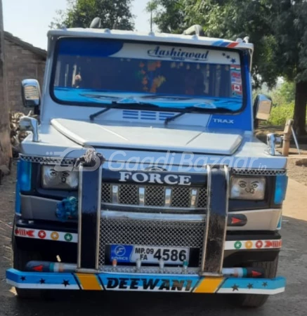 FORCE MOTORS TEMPO TRAVELLER