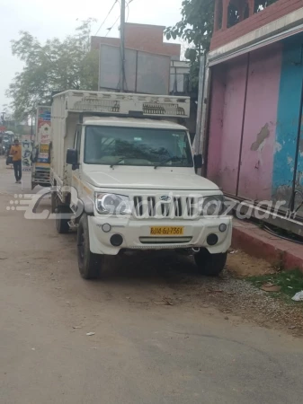 MAHINDRA Bolero Pik-Up