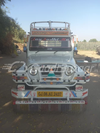 MAHINDRA Bolero Maxitruck Plus