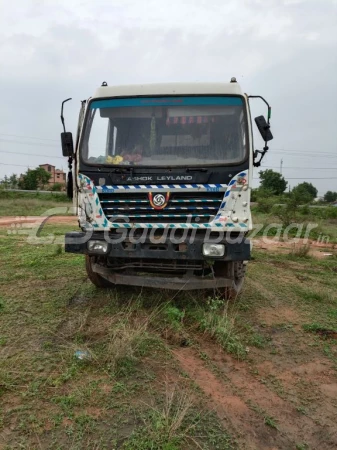 ASHOK LEYLAND 4019