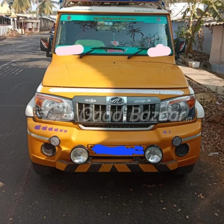 MAHINDRA Bolero Pik-Up