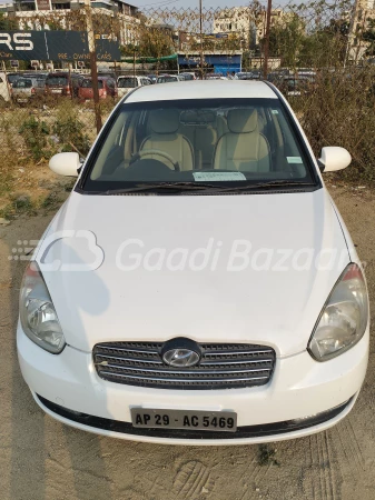 HYUNDAI VERNA