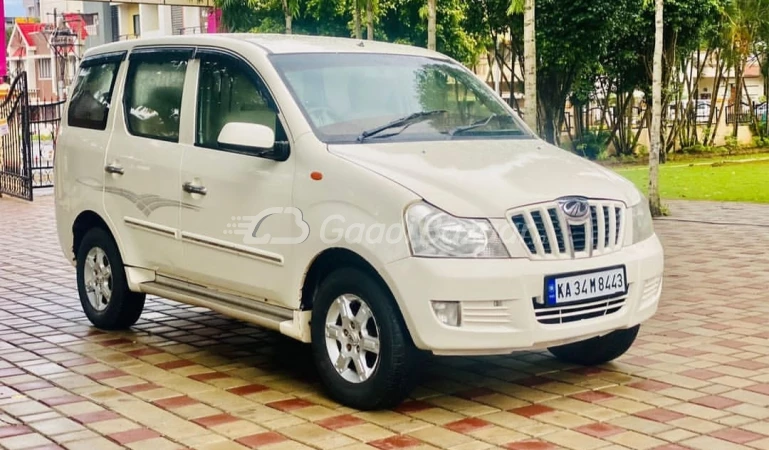 MAHINDRA XYLO