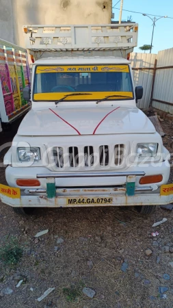 MAHINDRA Bolero Camper