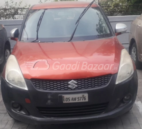 MARUTI SUZUKI SWIFT