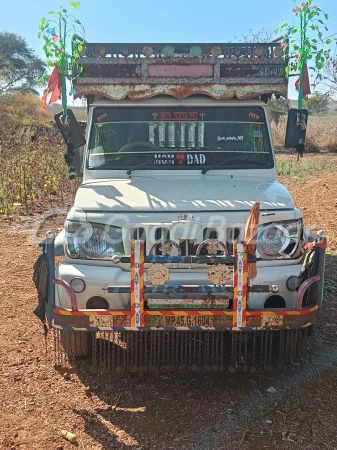 MAHINDRA Bolero Maxitruck Plus