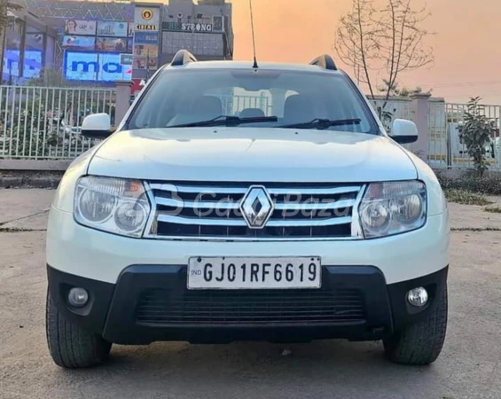 RENAULT DUSTER