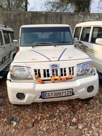 MAHINDRA BOLERO