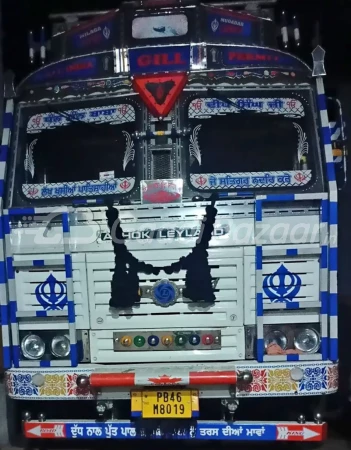 ASHOK LEYLAND AL 3118