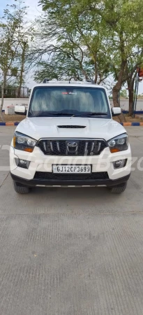 MAHINDRA SCORPIO