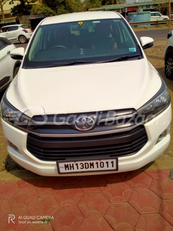 TOYOTA INNOVA CRYSTA