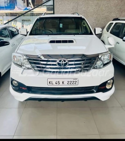 TOYOTA FORTUNER