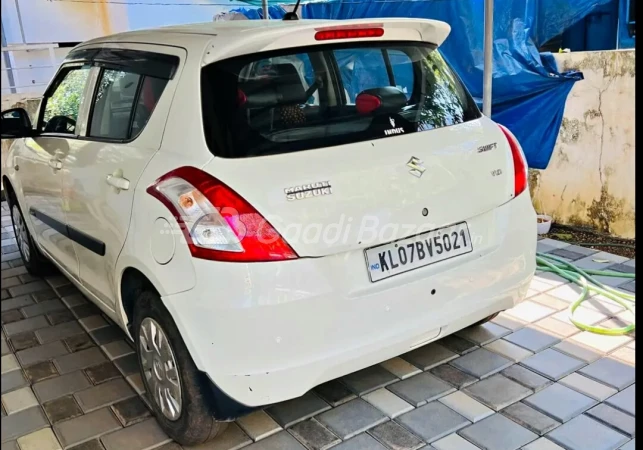 MARUTI SUZUKI SWIFT