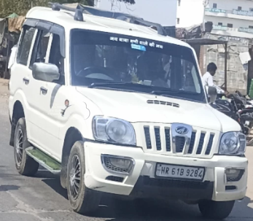 MAHINDRA Scorpio [2009-2014]