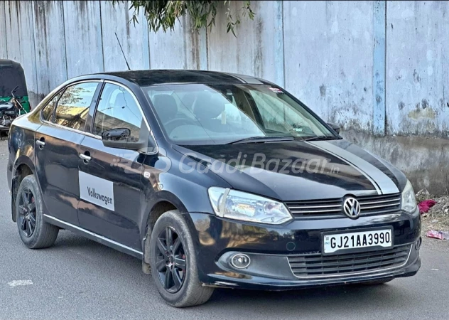 VOLKSWAGEN Vento [2010-2012]