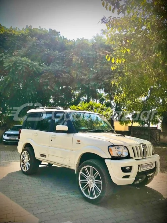 MAHINDRA SCORPIO