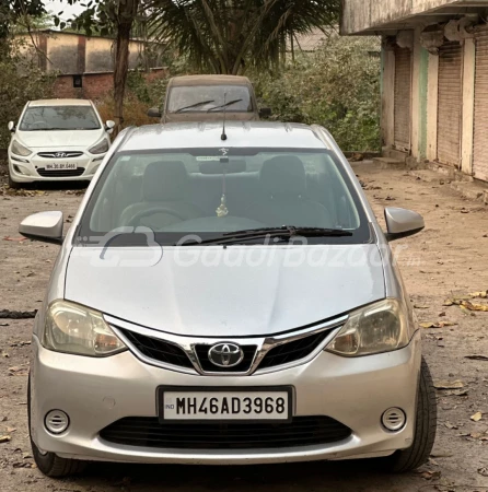 TOYOTA Etios Liva