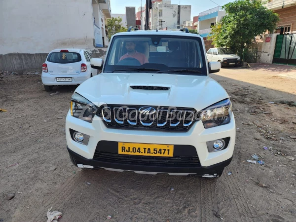 MAHINDRA SCORPIO