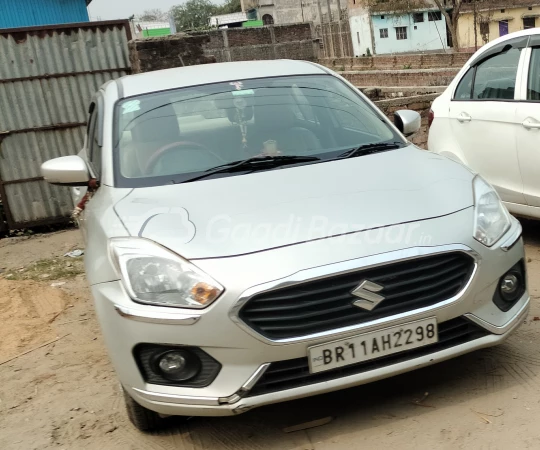 MARUTI SUZUKI Dzire