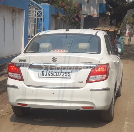 MARUTI SUZUKI Dzire