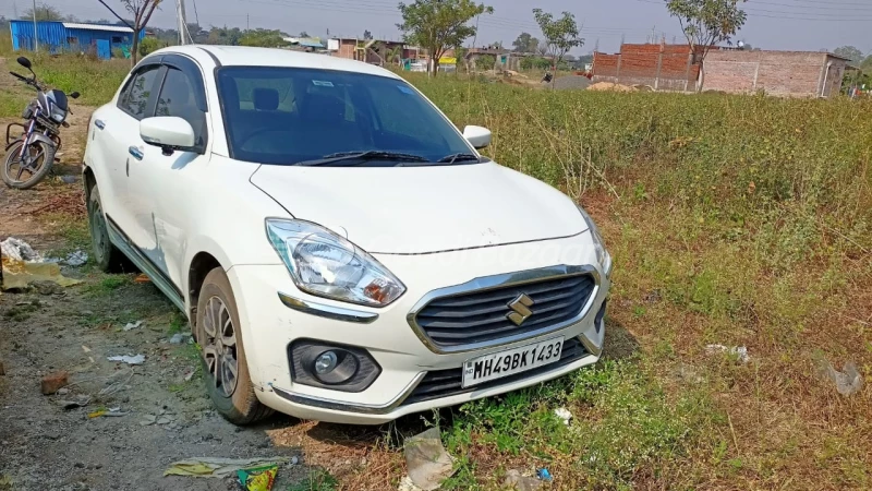 MARUTI SUZUKI Dzire