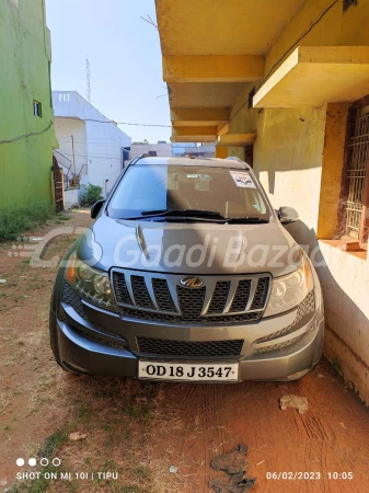 MAHINDRA XUV500 [2011-2015]