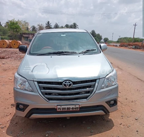 2010 Used TOYOTA Innova [2009-2012]  Lxi  in Chennai