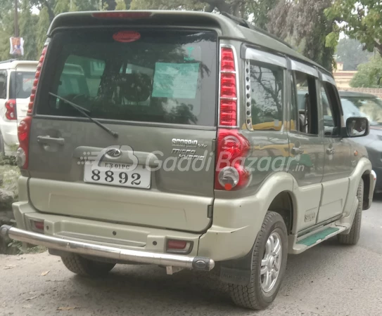 MAHINDRA Scorpio [2009-2014]