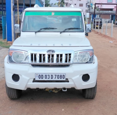 MAHINDRA BOLERO