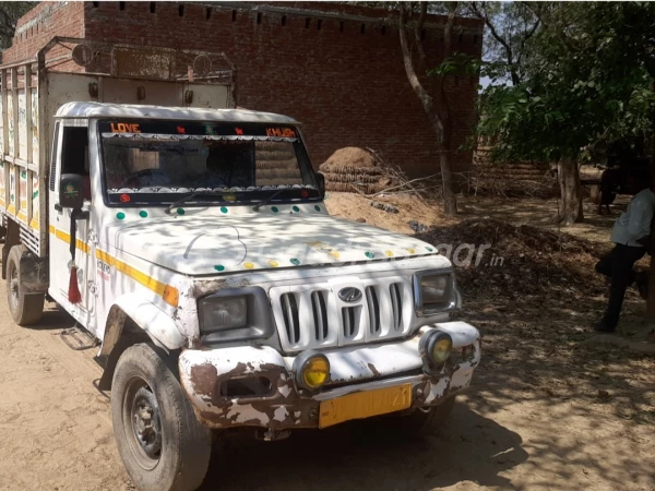 MAHINDRA Bolero Maxitruck CBC