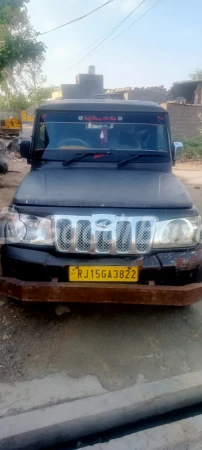 MAHINDRA Bolero Camper