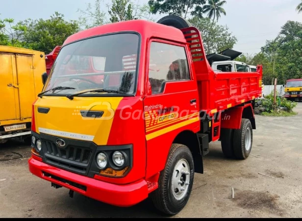 MAHINDRA LoadKing Optimo CNG