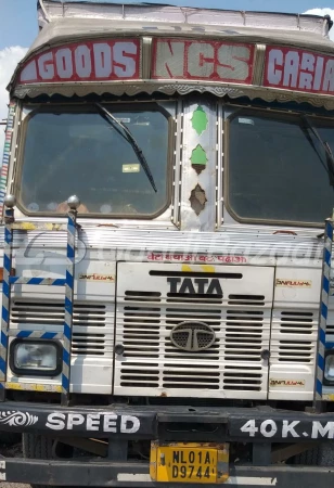 TATA MOTORS LPT 2518