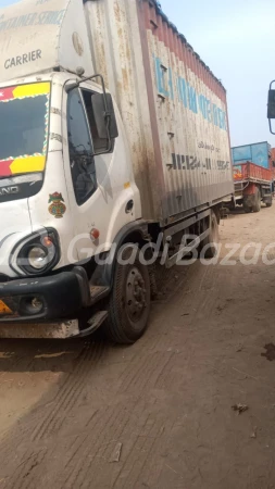 ASHOK LEYLAND Guru 1111