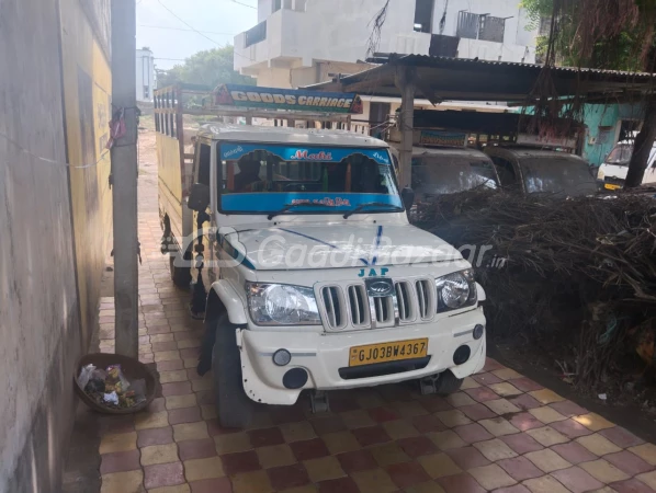 MAHINDRA Bolero Maxitruck Plus