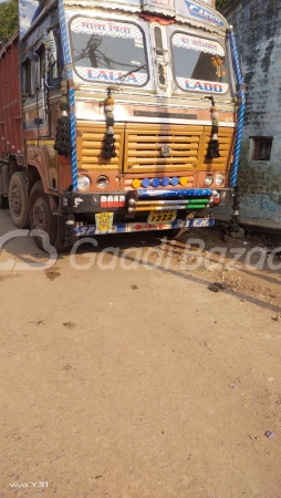 ASHOK LEYLAND 3718