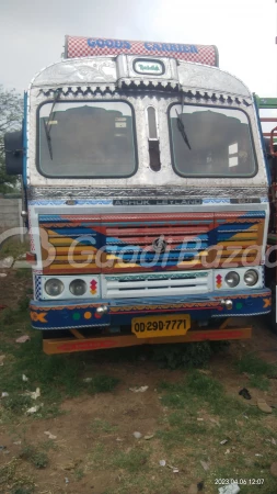 ASHOK LEYLAND AL 3118