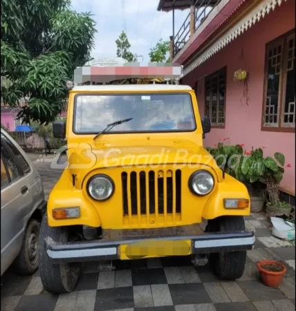 MAHINDRA Bolero Maxitruck Plus