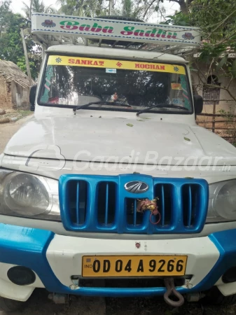 MAHINDRA Bolero Camper