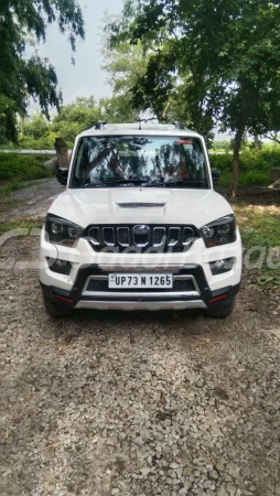 MAHINDRA Scorpio [2009-2014]