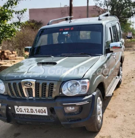 MAHINDRA BOLERO