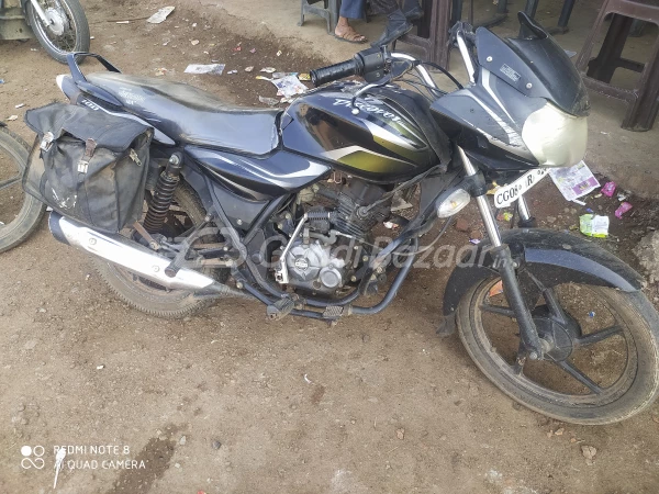 Second hand bike on sale bajaj discover 100cc