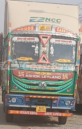 ASHOK LEYLAND 6X2 Haulage 2820