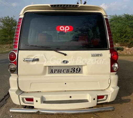 MAHINDRA Scorpio [2009-2014]